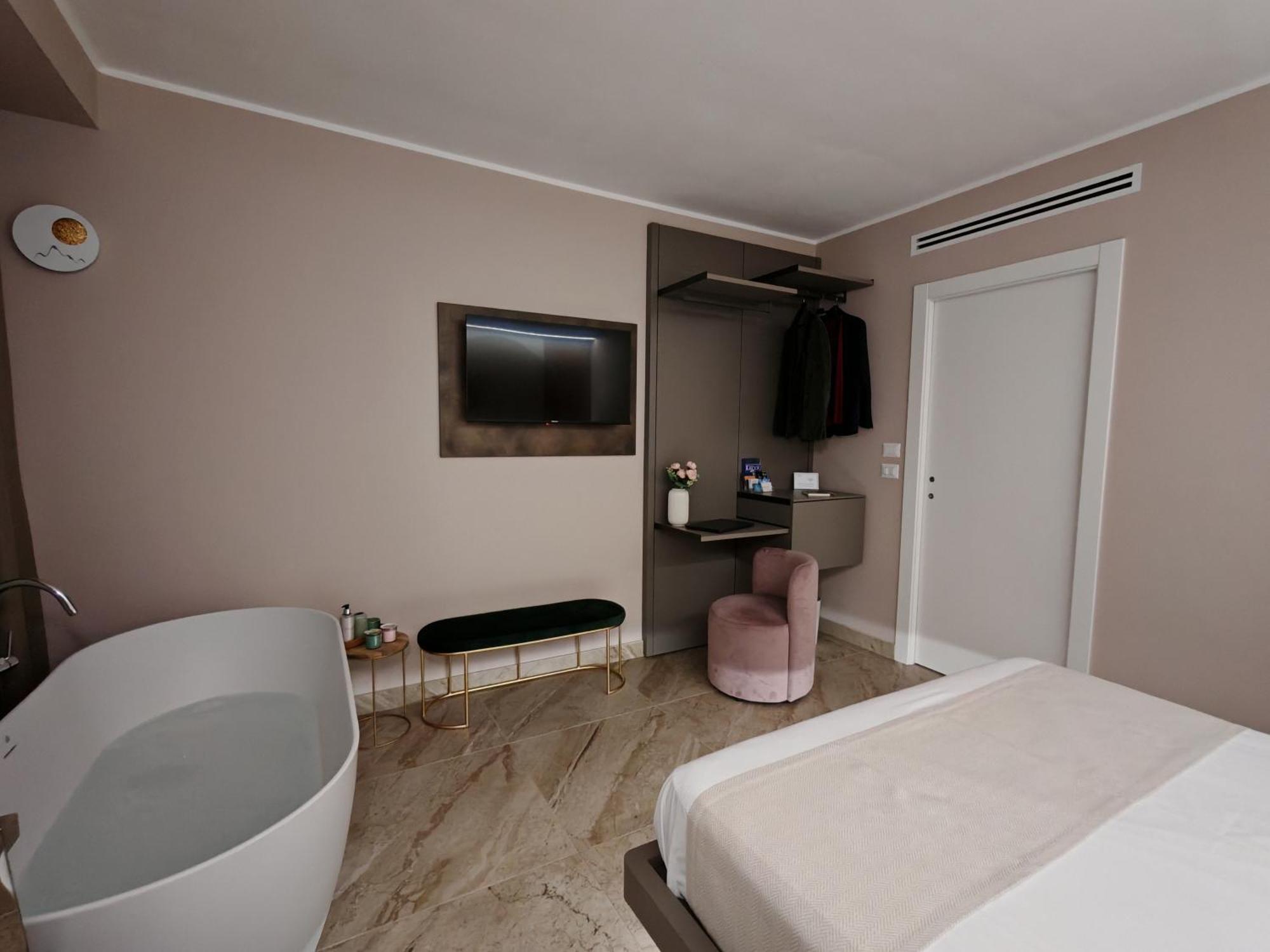 Effe4 Lovely Room Bari Zewnętrze zdjęcie